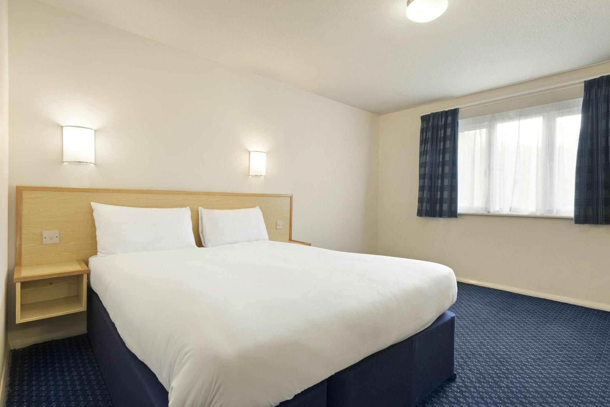 Days Inn Sutton Scotney North Eksteriør bilde